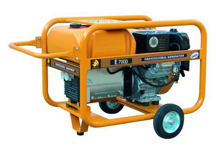 E 7000 CD - generator monofazat (benzina)
